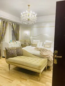 Golden Palace Privé - Image 3