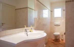 Belle maison à Pierrerue - Image 3