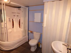 Hermoso Chalet para 8 personas, 4 dormitorios, 3 baños y hermosas vistas - Image 3