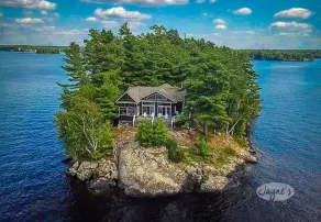 Private Insel am Muskoka-See! Ferienhaus + Gästehaus + Bunkie! Sonnenuntergänge! - Image 4