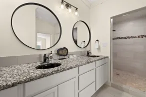 Where adventure meets relaxation-Lakeview Retreat - Image 4