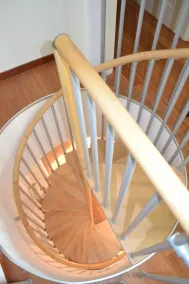 Live Luxuriously in Milan: 4BR/4BA Apartment w/ Triple Kitchen & Living Room - Image 2