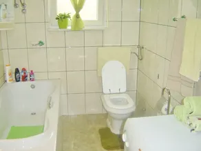 Apartment Frane, (15022), Kaštel Novi, hr - Image 2