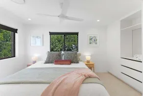 Crystal Shores Top Floor U/4, Stunning Sea View Apartment 200m to Sunshine Beach - Image 5