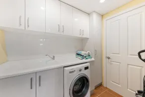 Fabulous 2BR close to the heart of East Fremantle - walk to the river - Image 2
