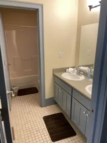 Barlow Manor ~ Perfect Reunion Home sleeps 26 - Image 3