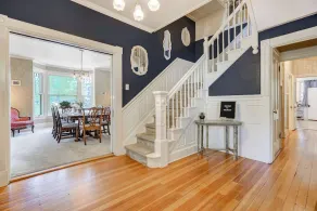The Avenue! Historic Mansion in DT Manitou Springs - Image 3
