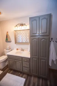 Stay at The View on Madison: Beautiful, spacious home on Madison Lake! - Image 4