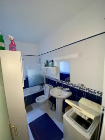 ROSES - Pleasant 4-person apartment just a 15-minute walk from the beach! - Image 3
