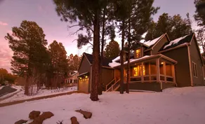 • 4 Ensuite Suites Flagstaff Luxury Sanctuary • AC • Firepit • Stargazing • NAU - Image 2