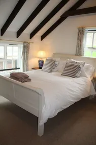 Beautiful cottage near the sea - West Buckland, Bantham, Devon - Image 5