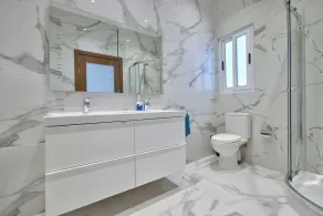 Spectacular Dazzling Villa With Private Steamsauna - Image 4