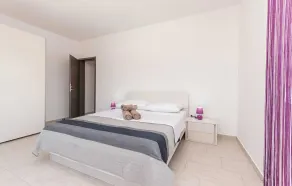 Elegante Villa Jure mit privatem Pool - Image 2
