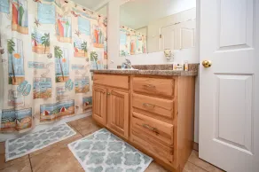 Entire Basement - Image 5