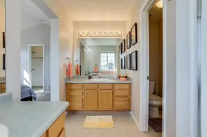 2 Master Suites with King beds fast Wifi - Image 4