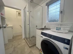 Tasha's Duplex on Muller - Image 4