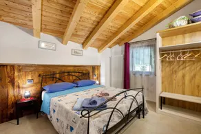 Apartamento 'Appartamento 1' con vistas a la montaña y Wi-Fi - Image 5