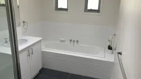 The Blue House - Image 5