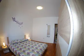 Countryside Holiday Apartment In Village Peresiji - Image 5