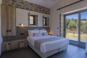 Secluded Villa w Private Pool, Children Play Area, Pool Table, BBQ & Sea Views - Image 5