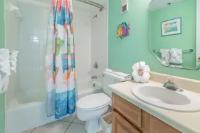 The Islander 416 - Image 5