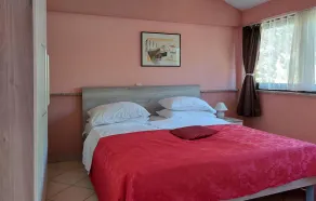 grazioso appartamento con 2 camere da letto a Labin - Image 3
