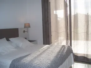 CASA IN BONMONT CON PISCINA - Image 3