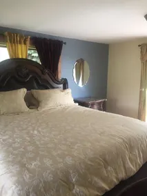 Farm Getaway with hot tub and private indoor heated pool - Image 4