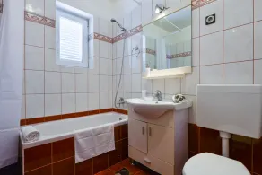 Apartment Mendula with beautiful sea views - Image 2