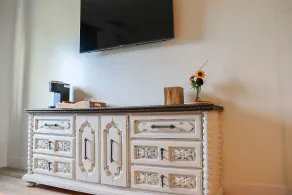 The Wildflower Inn - Image 2
