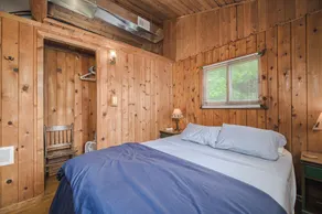 Rustic theme, Campfire Pit, Kayaks, WiFi, Yard Games, Trail 8 Access - Cottage 4 - Image 3