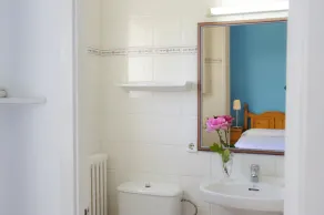 Simple holiday home Corb Mari, sleeps 6, pool and garden, 200 meters from beach - Image 2