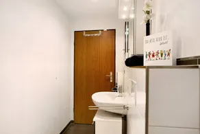 Apartamento 'Ruhrtalblick' com vista para a montanha, terraço privado e acesso Wi-Fi - Image 3