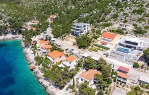 Awesome Home In Blato - Image 5