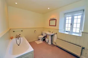STONE HOUSE, family friendly, country holiday cottage in Charmouth - Image 3