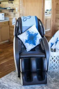 5- Hot Tub & Massage Chair- Water view Cottage - Image 2