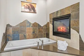 Garlands' Alpine Lodge Condominium 3 Bedroom condo - Image 4