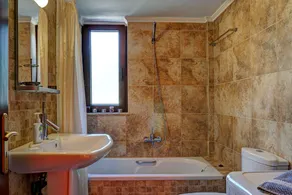 Villa con piscina privata e Jacuzzi vicino a Elafonissi - Image 2