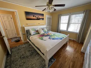 Holiday house near the town and airport - Image 5