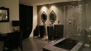 Suite 100m2, giardino 1000m2, piscina privata e vasca idromassaggio a 35 km da St Tropez - Image 2
