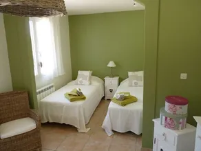 Villa open views heated pool 5 bedrooms 3 bathrooms - Image 3
