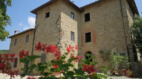 VAKKERT HUS I CHIANTI MED PRIVAT POOL MED ATBUDTAKENDE PANORAMA - Image 5