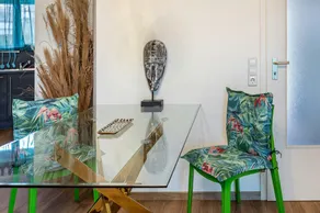 76 m² Designer Holiday Apartment for Two with Garden & Underground Parking - Image 5