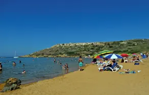 Pallazzetto i Birgu / Vittoriosa, takpool med utsikt över havet och Valletta - Image 2
