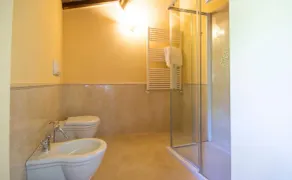Beautiful villa with pool and garden just 300 meters from the village - Image 4
