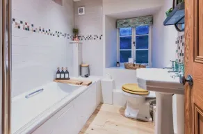River Dance Cottage, Aysgarth - Image 4