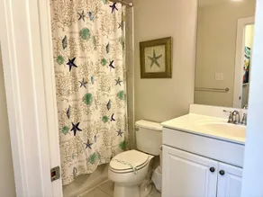 Four bedroom townhome is close to beach and town! Unit 2A Canal Place - Image 4