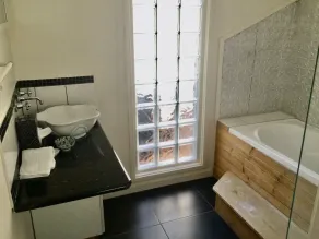 Standalone Cottage - Image 5