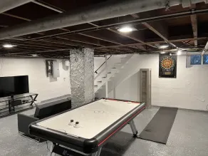 New Spacious single w/ parking.  Bikes, XBOX, - Image 5