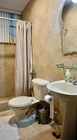 Amazing Ocean Views from this 2 bedroom apartment - Image 3